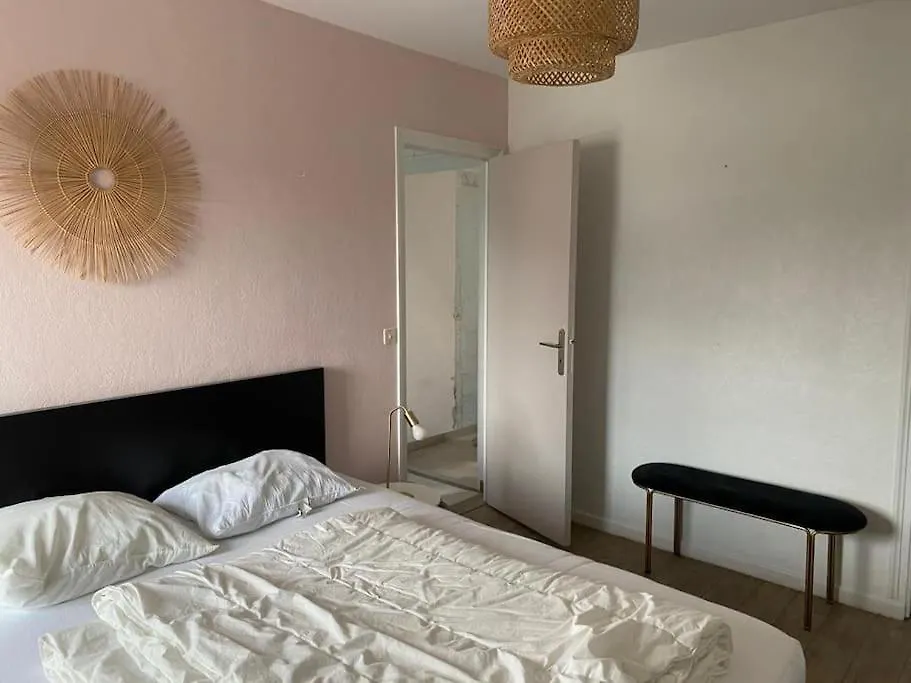 Holiday home Maison Familiale - Plage A Pieds Larmor-Plage France