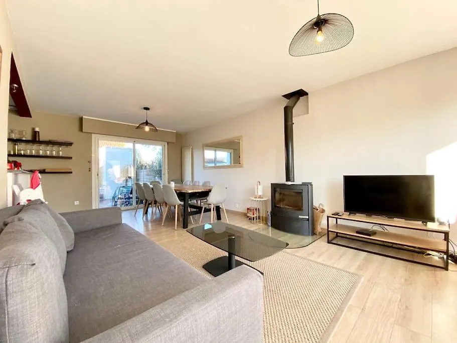 Holiday home Maison Familiale - Plage A Pieds Larmor-Plage